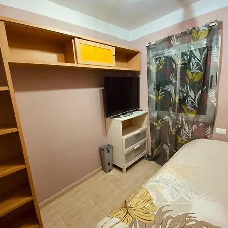Apartment With 2 For 3 Persons *